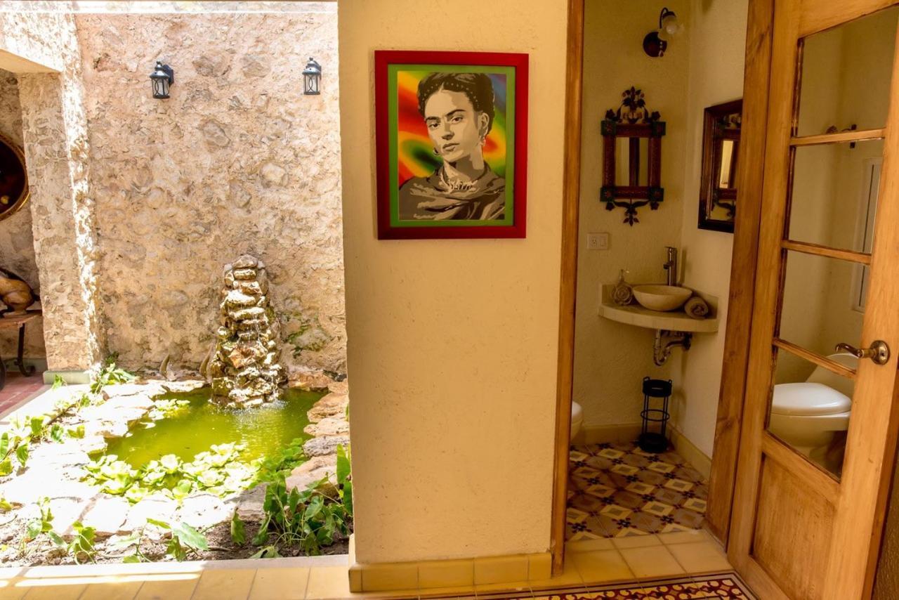 Casa Palmas By Majikal B&B Mérida Extérieur photo